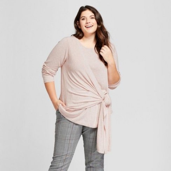 a new day Sweaters - a new day / Baby pink side wrap crew sweater! 1X